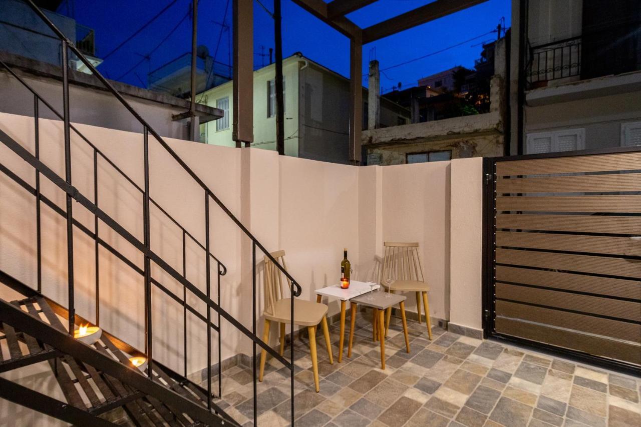 Central Corner Apts Zakynthos Town Exterior photo