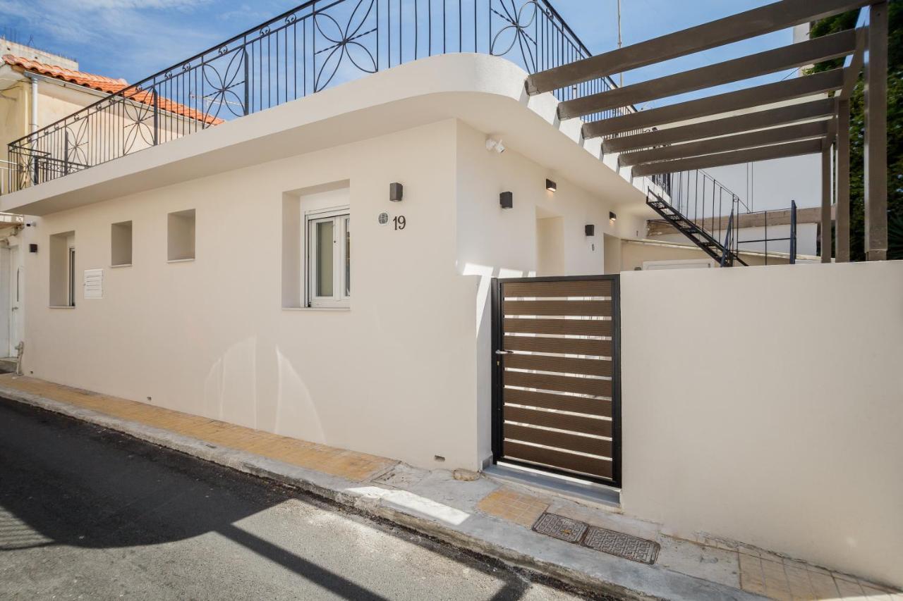 Central Corner Apts Zakynthos Town Exterior photo